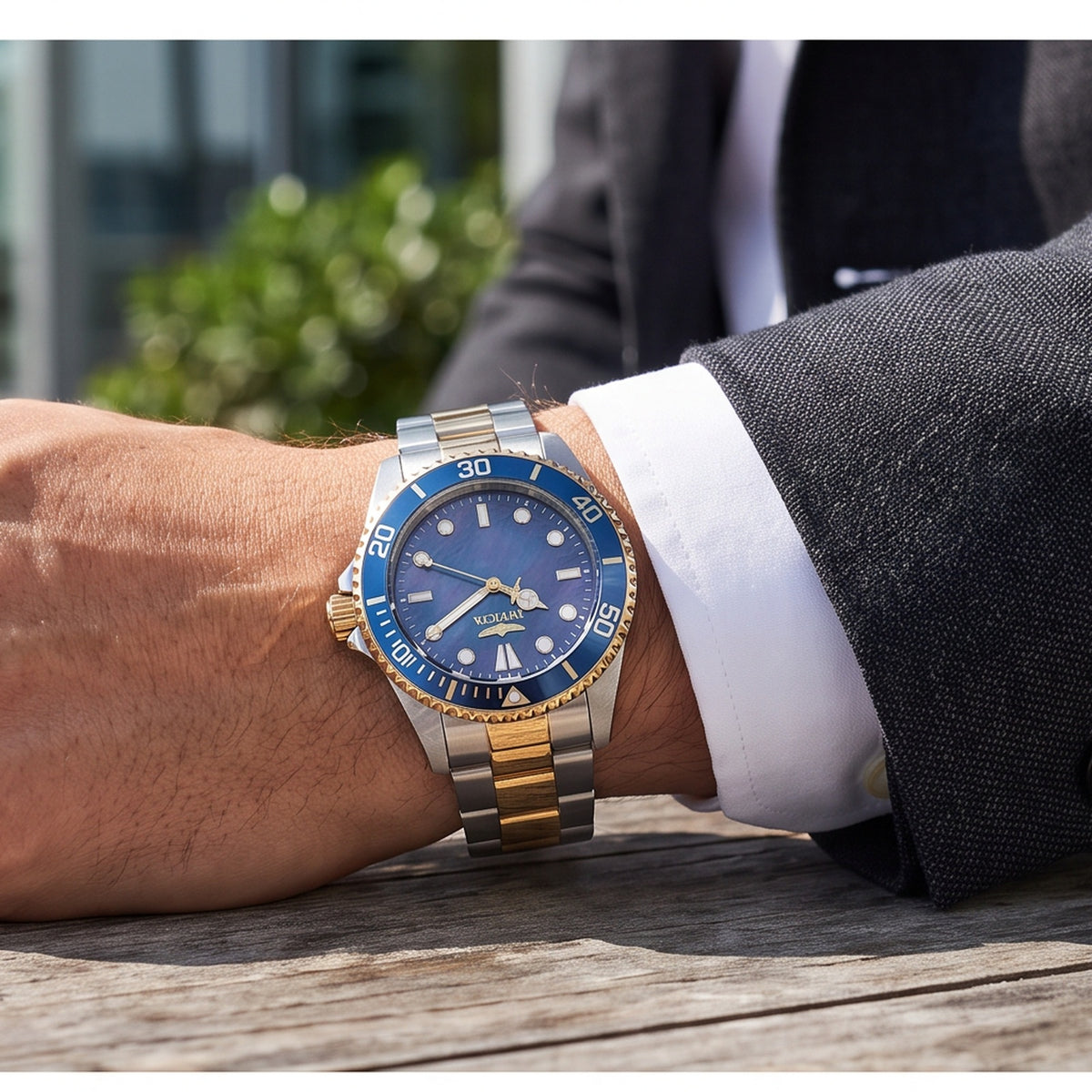 Reloj Invicta Pro Diver 49696 · Esfera Azul Bicolor Acero y Oro 43 mm